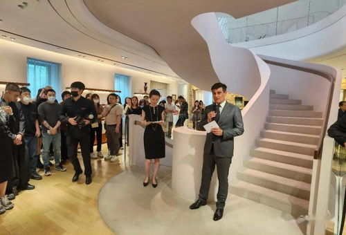 精品戰(zhàn)略下的藝術(shù)盛宴 上海愛馬仕之家夏季櫥窗展與企業(yè)基金會年度報(bào)告發(fā)布